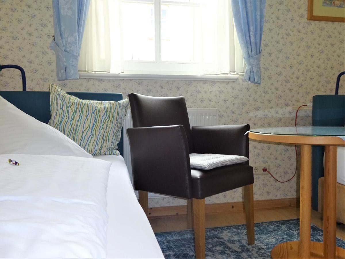 Hotel Pension Zur Faehrbruecke Stralsund Exteriér fotografie