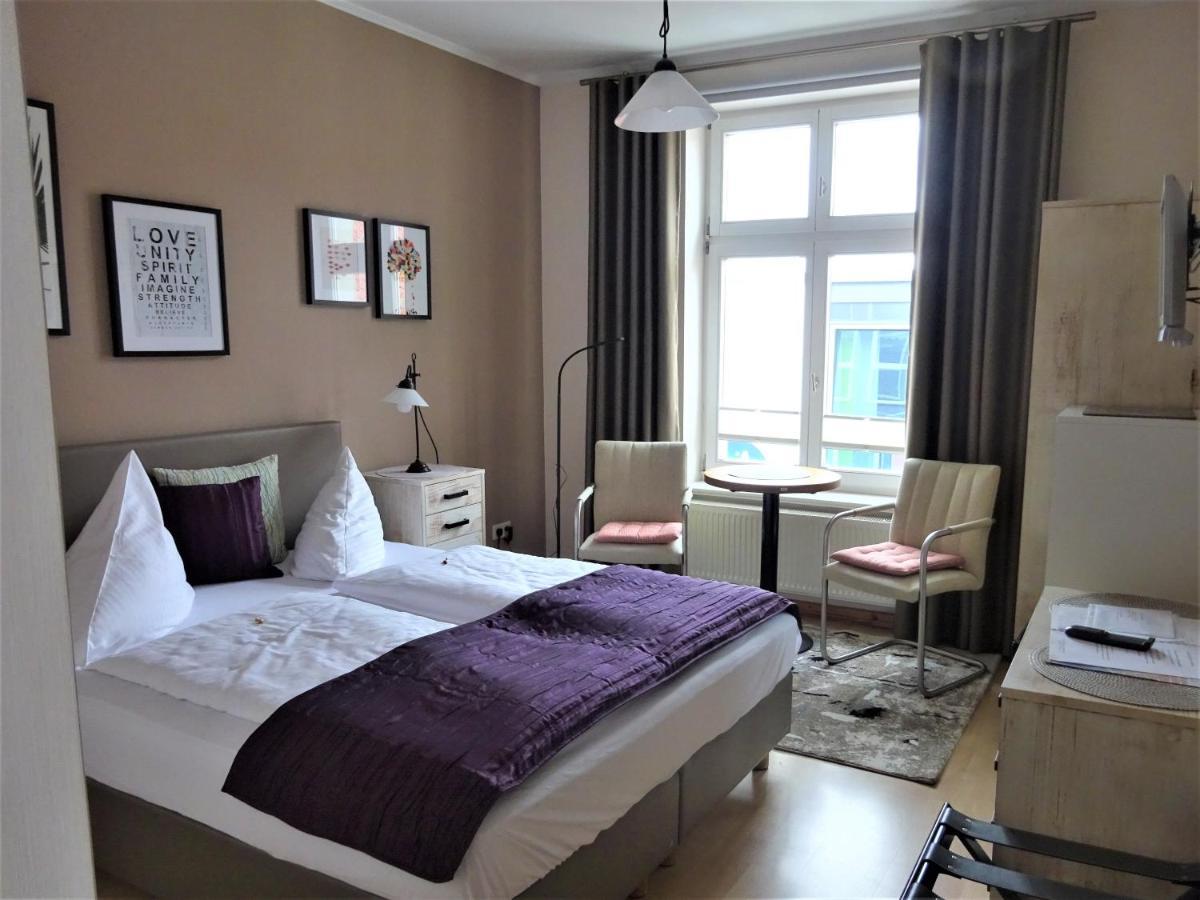 Hotel Pension Zur Faehrbruecke Stralsund Exteriér fotografie
