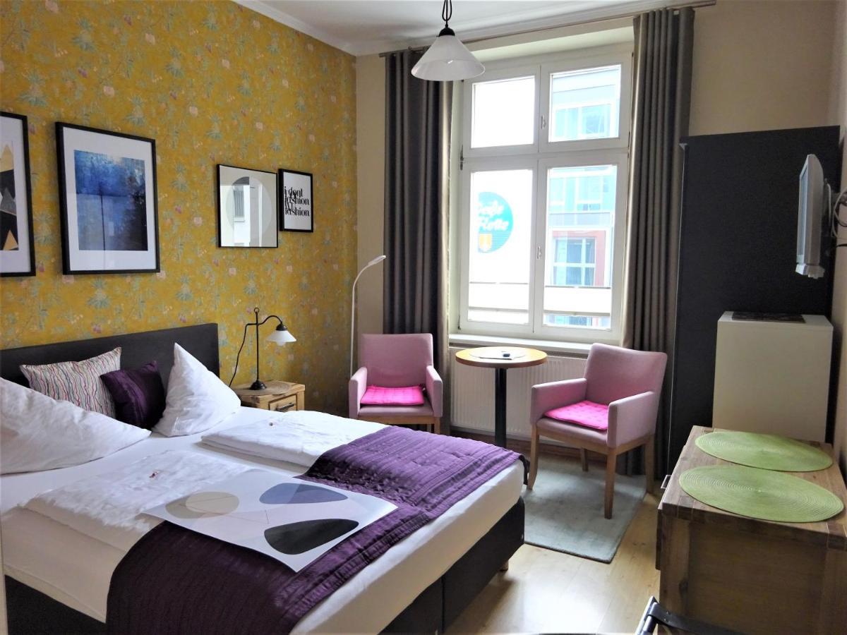 Hotel Pension Zur Faehrbruecke Stralsund Exteriér fotografie